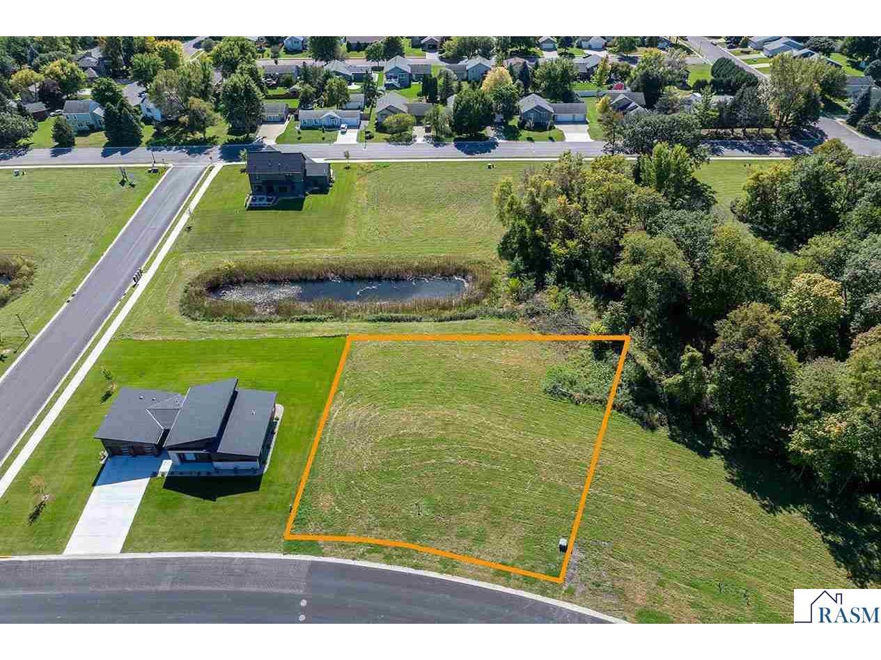 15 South Pointe Court North Mankato MN 56003 267040780 image1