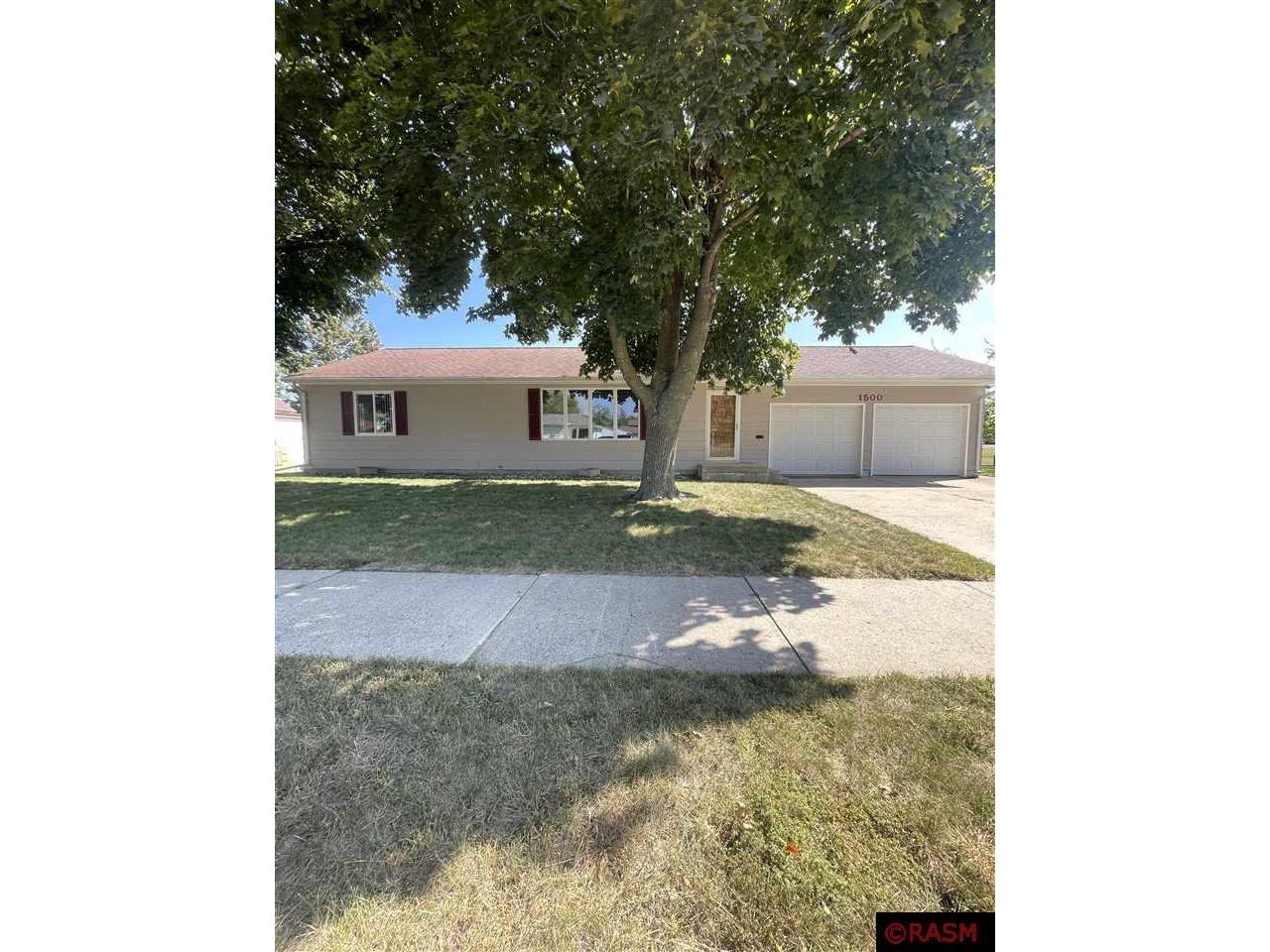 1500 N Prairie Avenue Fairmont MN 56031 7033316 image1