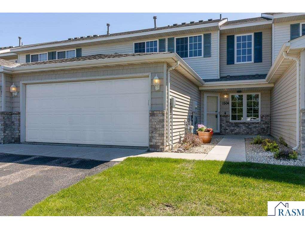 1504 SE Praha Street New Prague MN 56071 7039500 image1