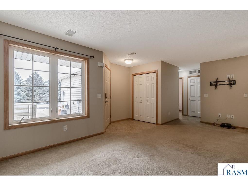 1504 SE Praha Street New Prague MN 56071 7039500 image10