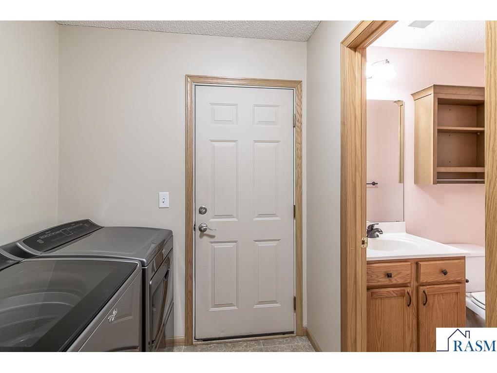 1504 SE Praha Street New Prague MN 56071 7039500 image13