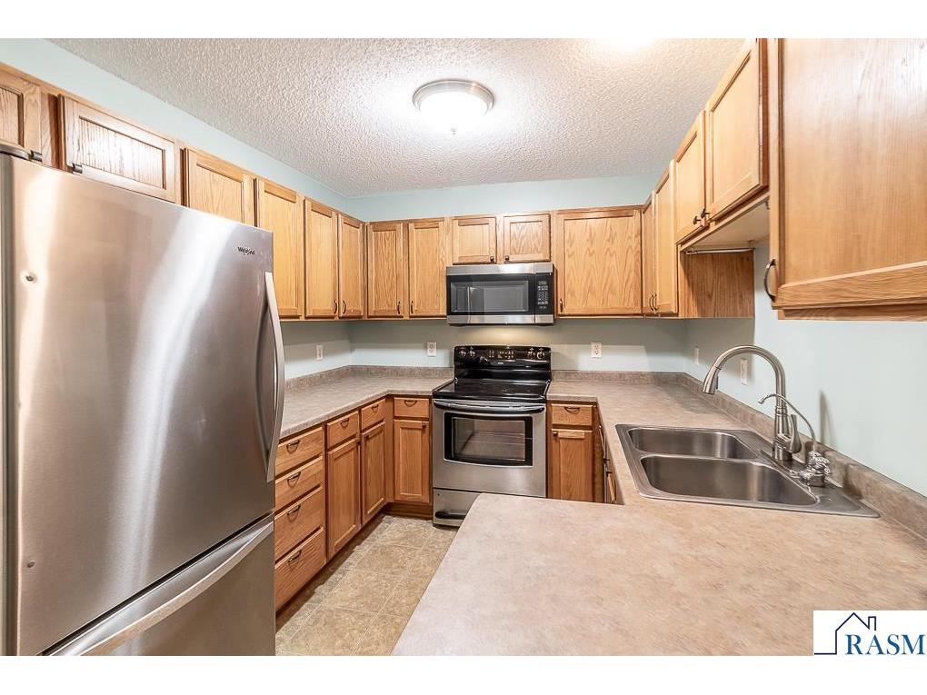 1504 SE Praha Street New Prague MN 56071 7039500 image3