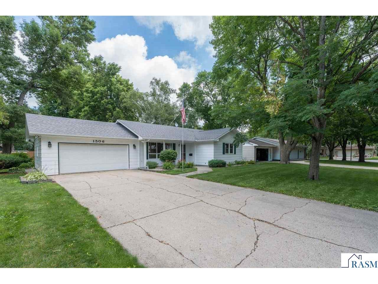 1506 James Drive North Mankato MN 56000 267040851 image3
