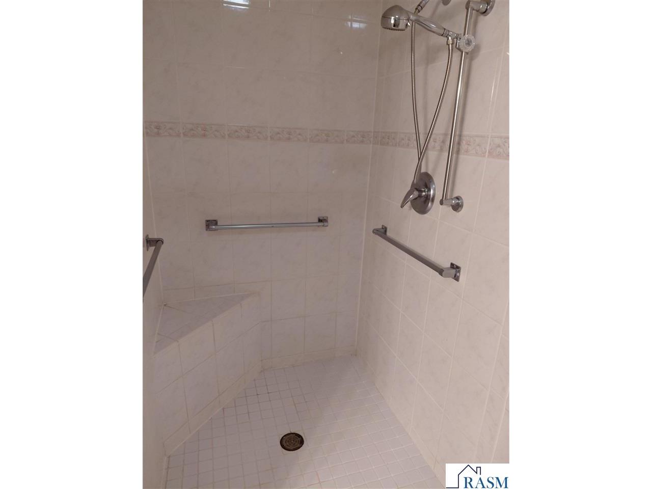 1507 Graystone Lane North Mankato MN 56003 267040559 image17