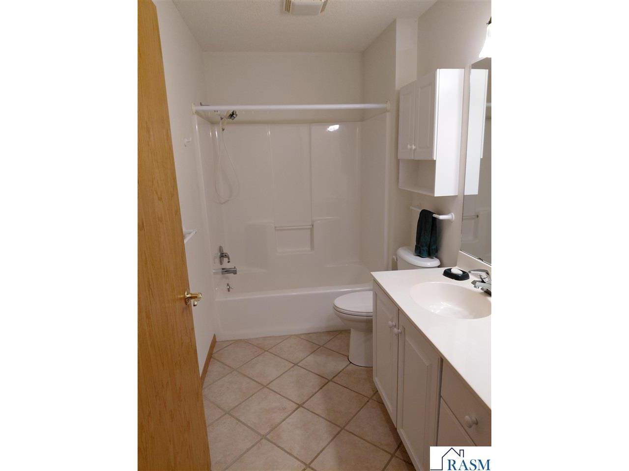 1507 Graystone Lane North Mankato MN 56003 267040559 image20