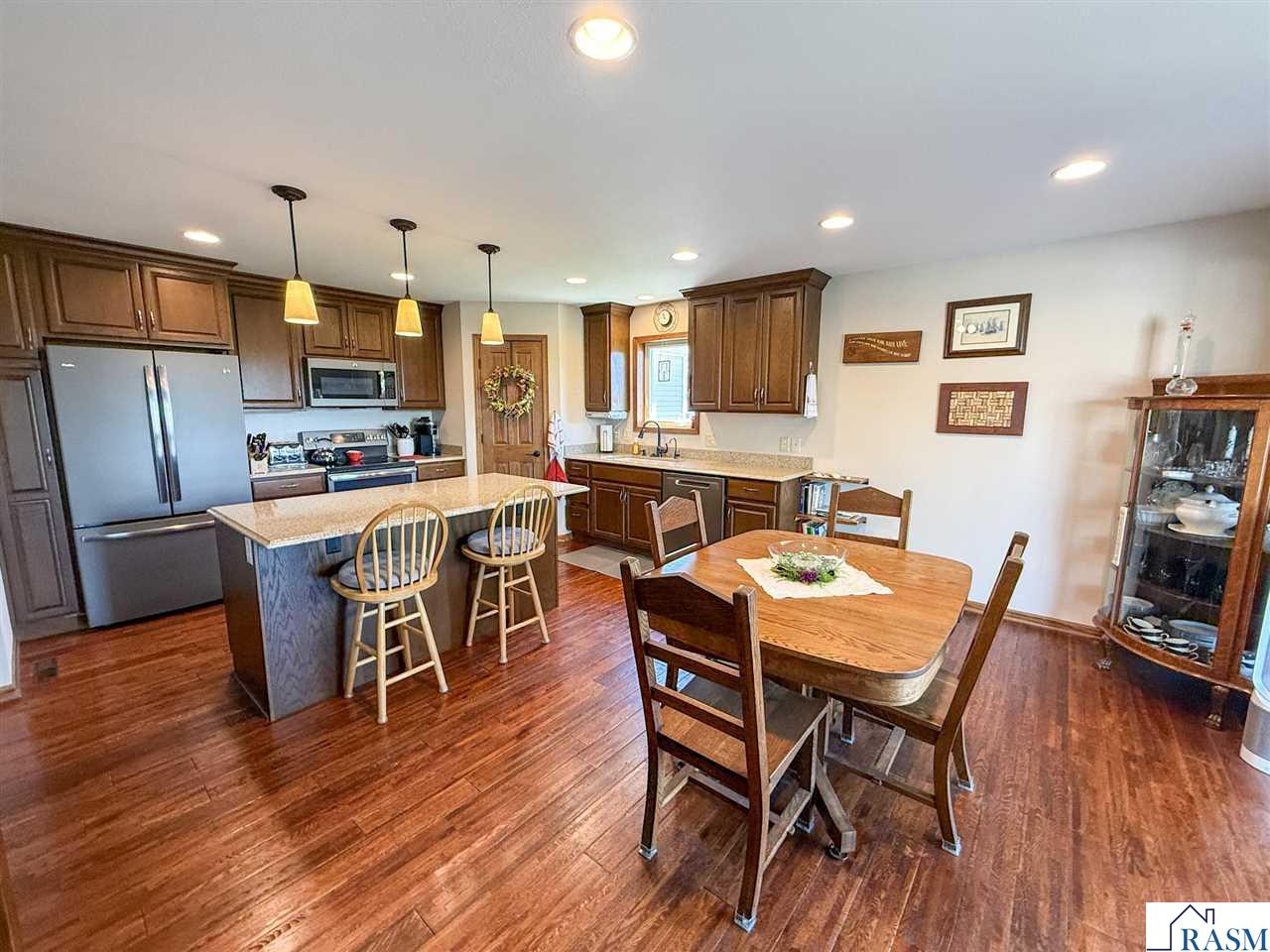 1511 Airport Road New Ulm MN 56073 267040512 image3