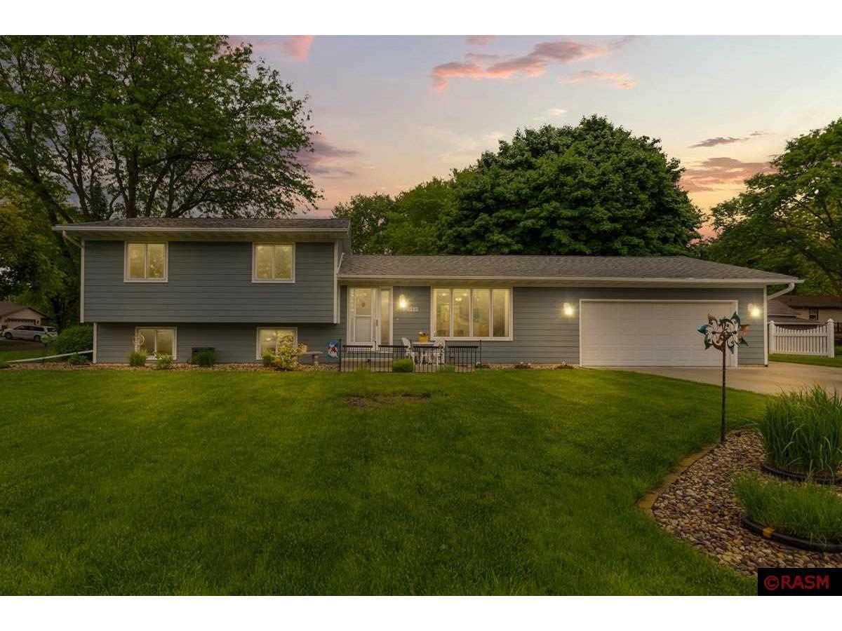 1523 Nottingham Drive North Mankato MN 56003 7034999 image1