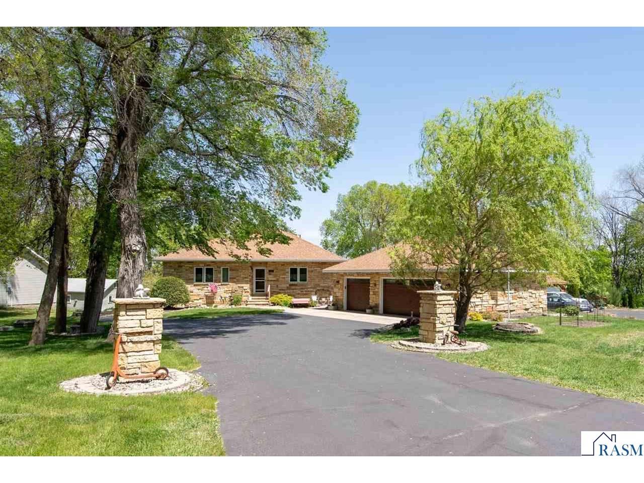1524 Squirrels Nest Road Kasota MN 56050 - Washington 7040295 image1