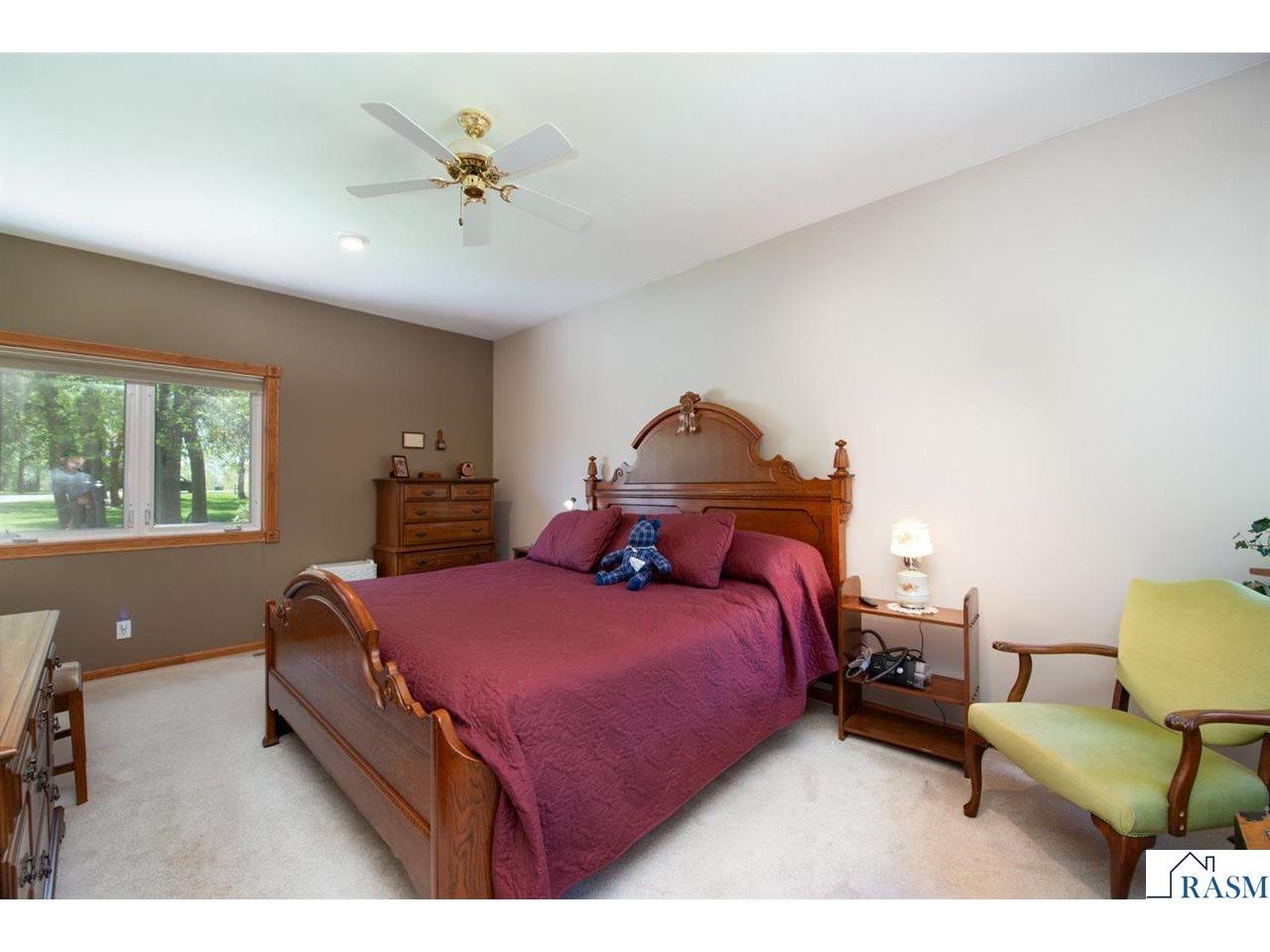1524 Squirrels Nest Road Kasota MN 56050 - Washington 7040295 image12