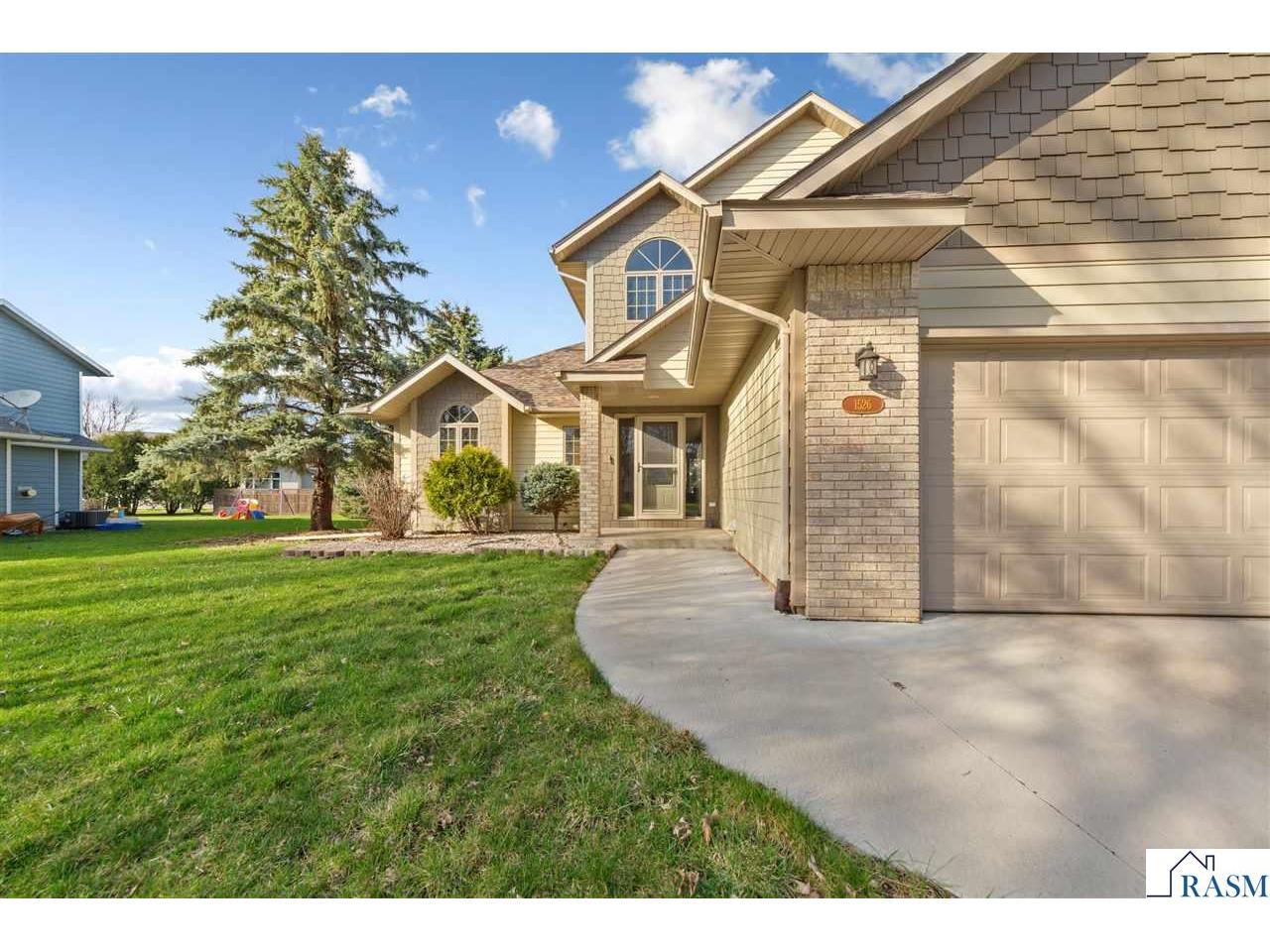 1526 Castle Drive North Mankato MN 56003 7039991 image11