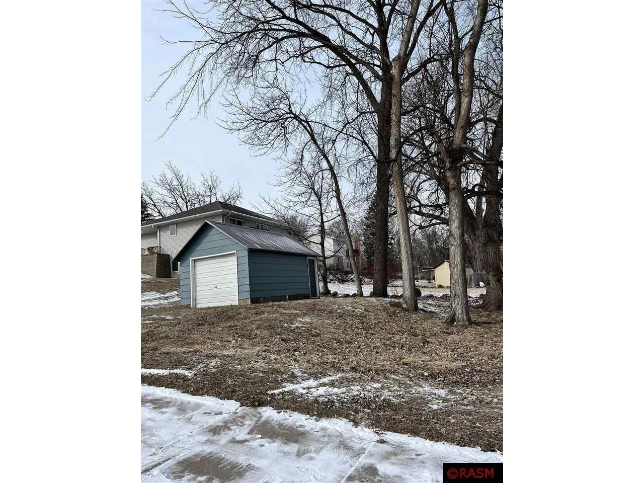 1527 S German Street New Ulm MN 56073 7036724 image1