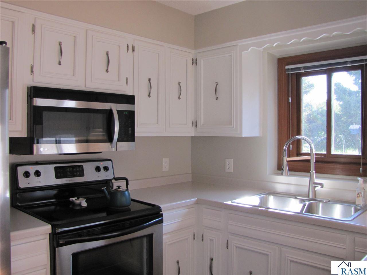 1565 Commerce Drive North Mankato MN 56003 7040202 image16