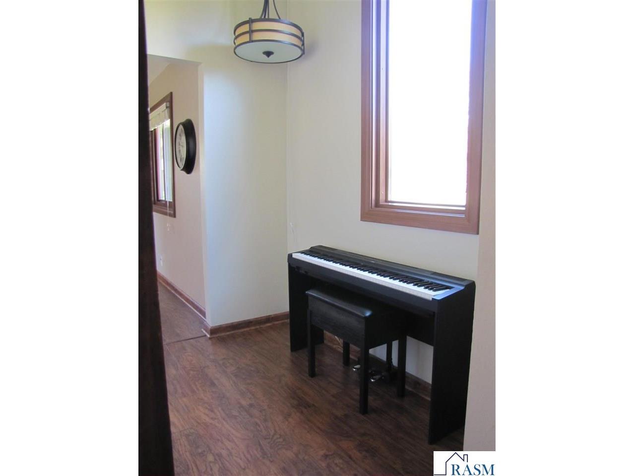 1565 Commerce Drive North Mankato MN 56003 7040202 image8