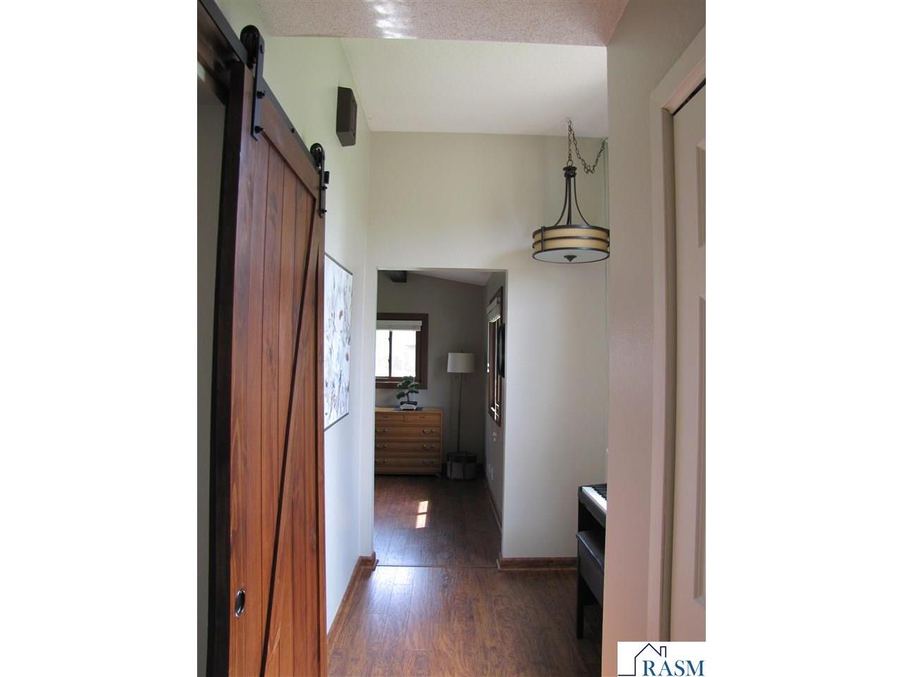 1565 Commerce Drive North Mankato MN 56003 7040202 image9