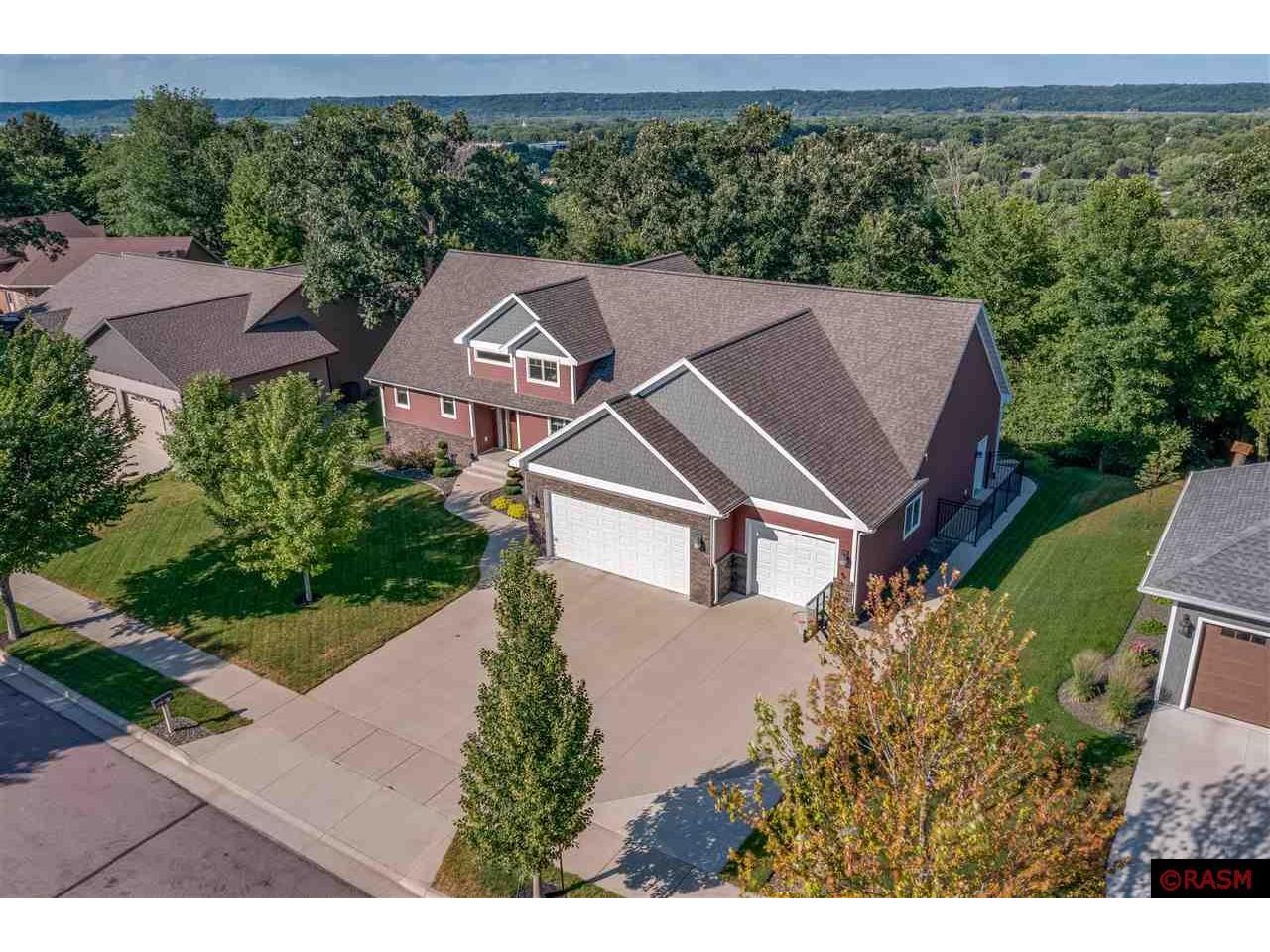 16 Luker Lane, New Ulm, MN, 56073 MLS 7031644 Edina Realty