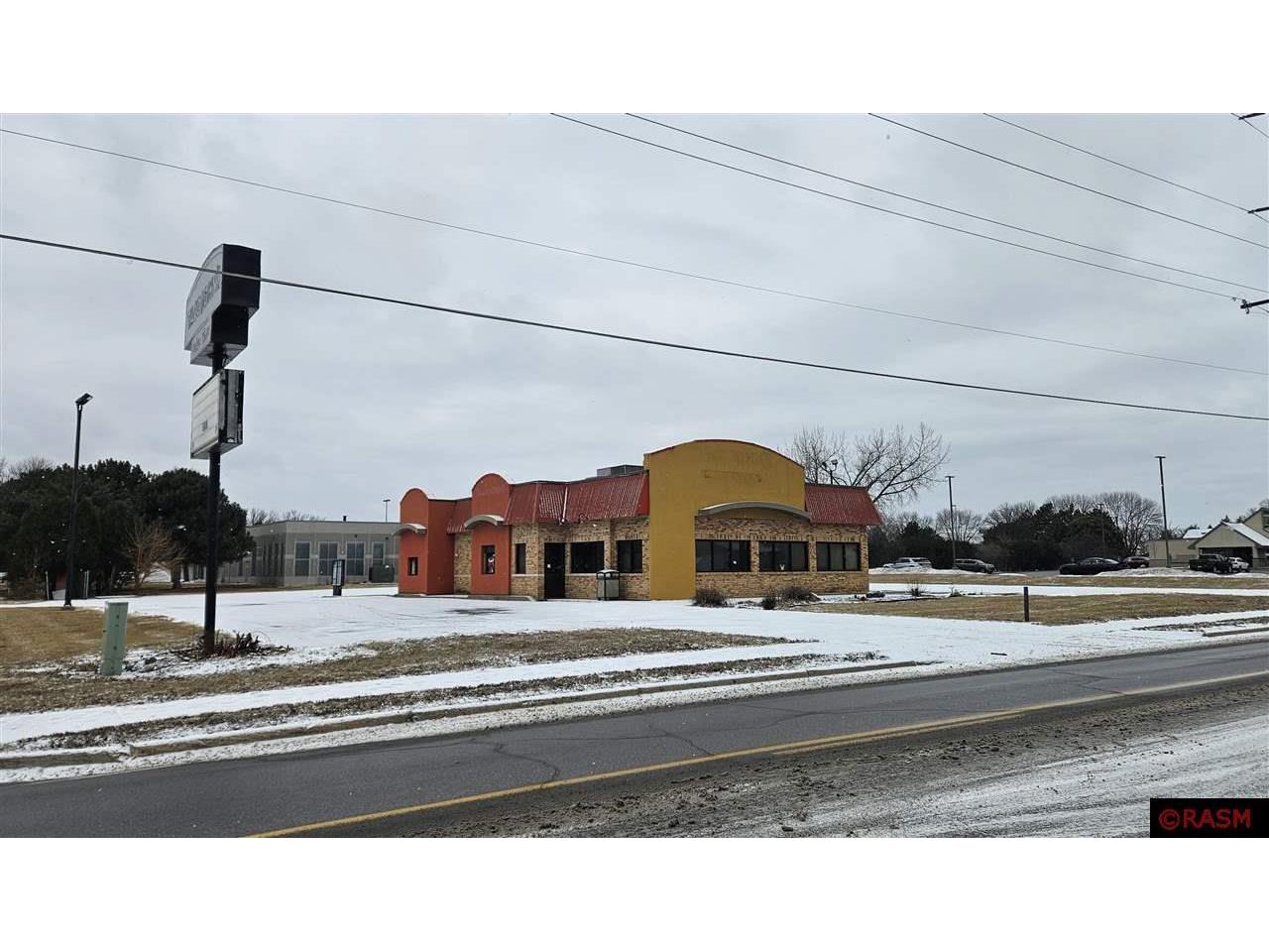 1601 Lor Ray Drive North Mankato MN 56003 7036613 image1