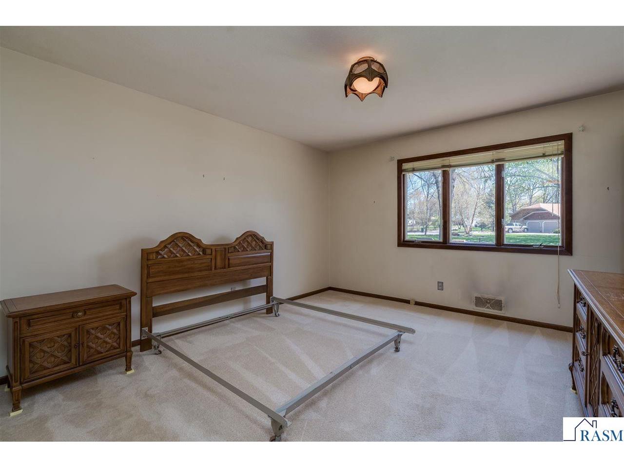 1605 Sherwood Drive North Mankato MN 56003 7040125 image27