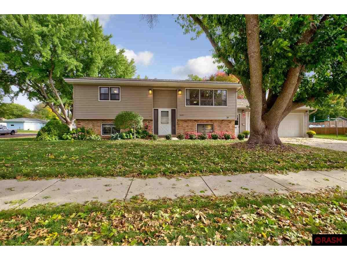 1607 Sunset Avenue, New Ulm, MN, 56073 MLS 7033435 Edina Realty