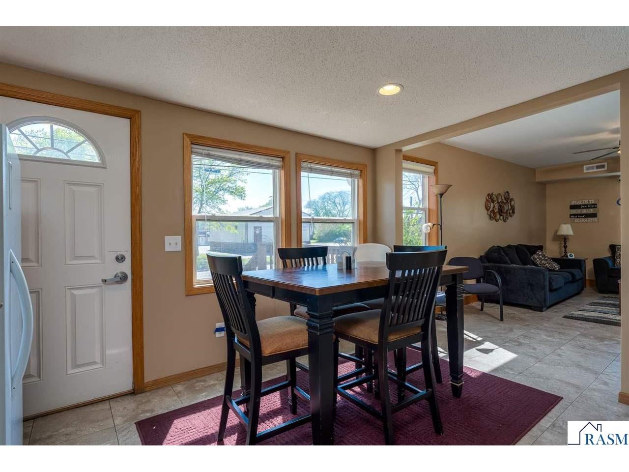1614 3rd Avenue Mankato MN 56001 7040324 image12