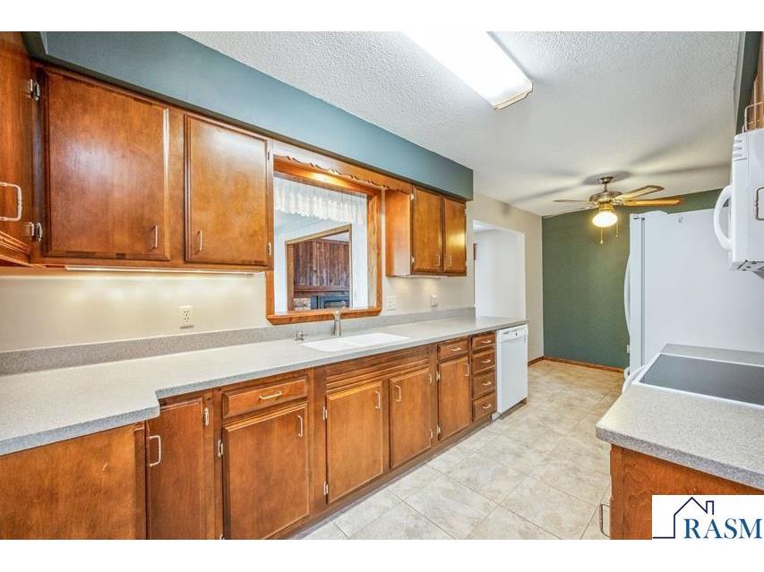 1614 Gateway Dr Albert Lea MN 56007 7038906 image3