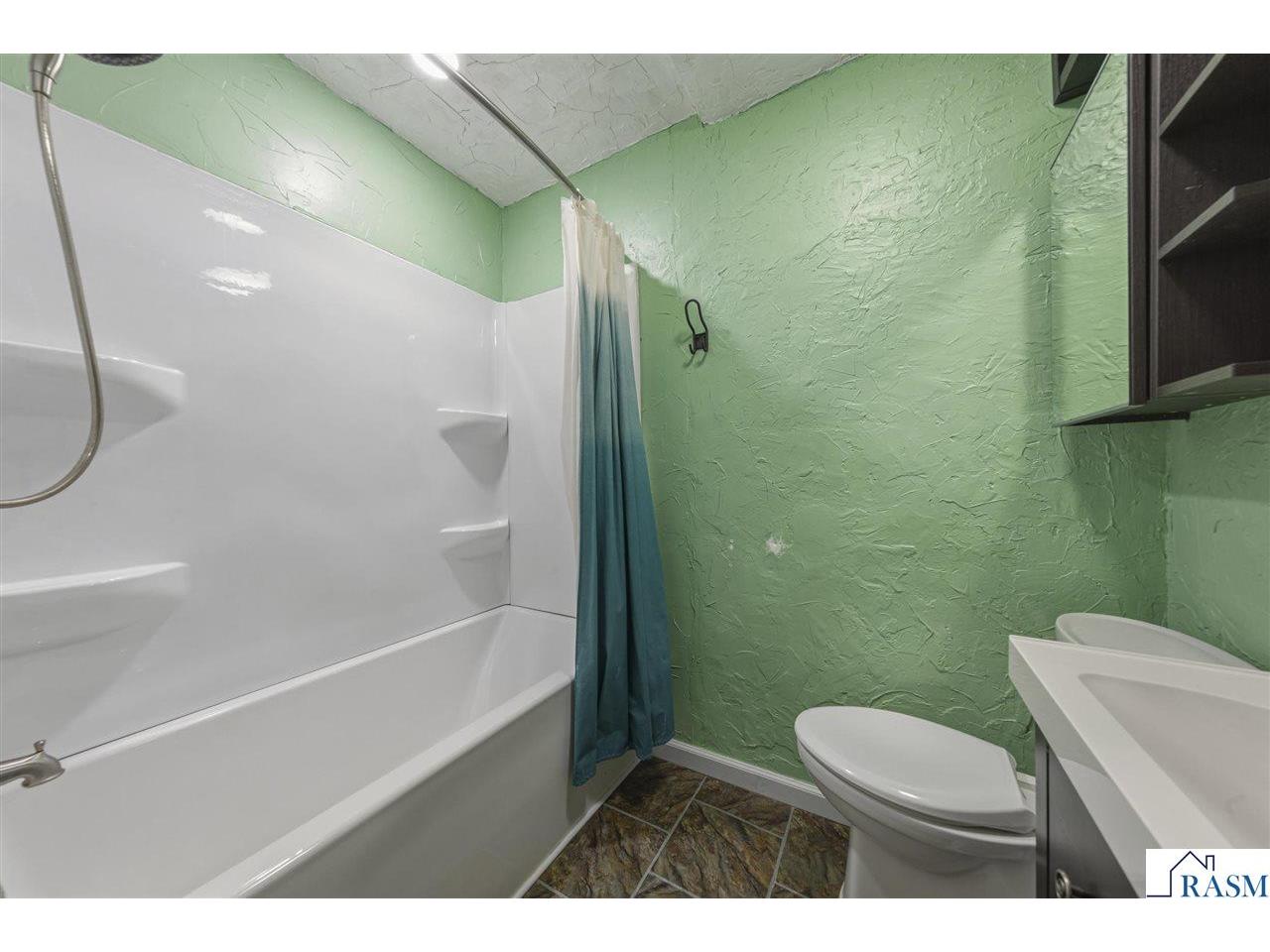 1617 N 4th Street Mankato MN 56001 267040699 image14