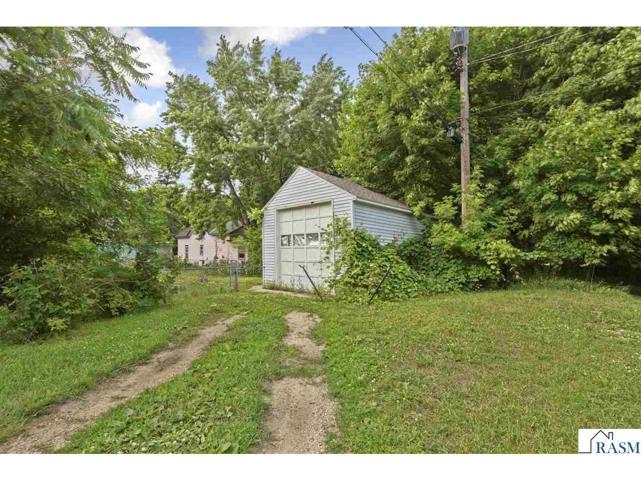 1617 N 4th Street Mankato MN 56001 267040699 image31