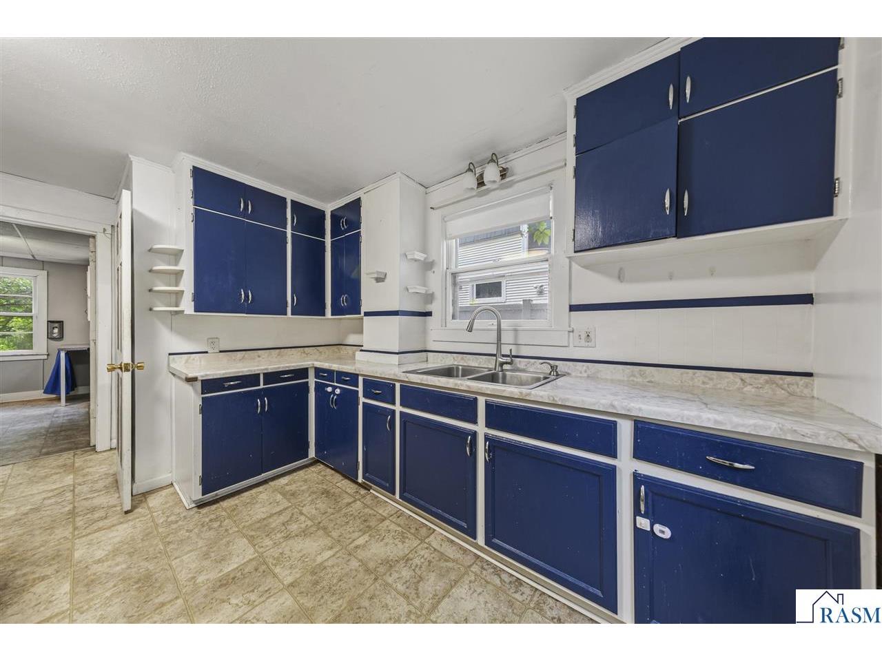 1617 N 4th Street Mankato MN 56001 267040699 image6