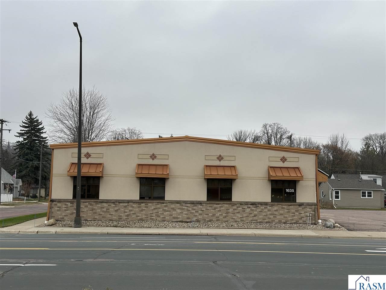 1635 N Riverfront Drive Mankato MN 56001 7039106 image1