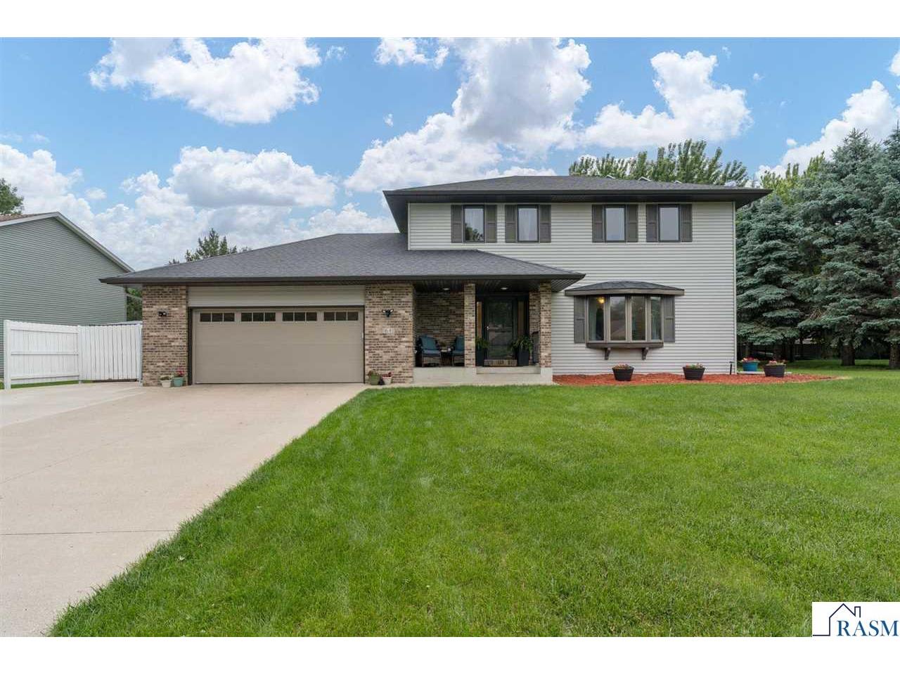 1641 LaMar Drive North Mankato MN 56003 7037802 image1