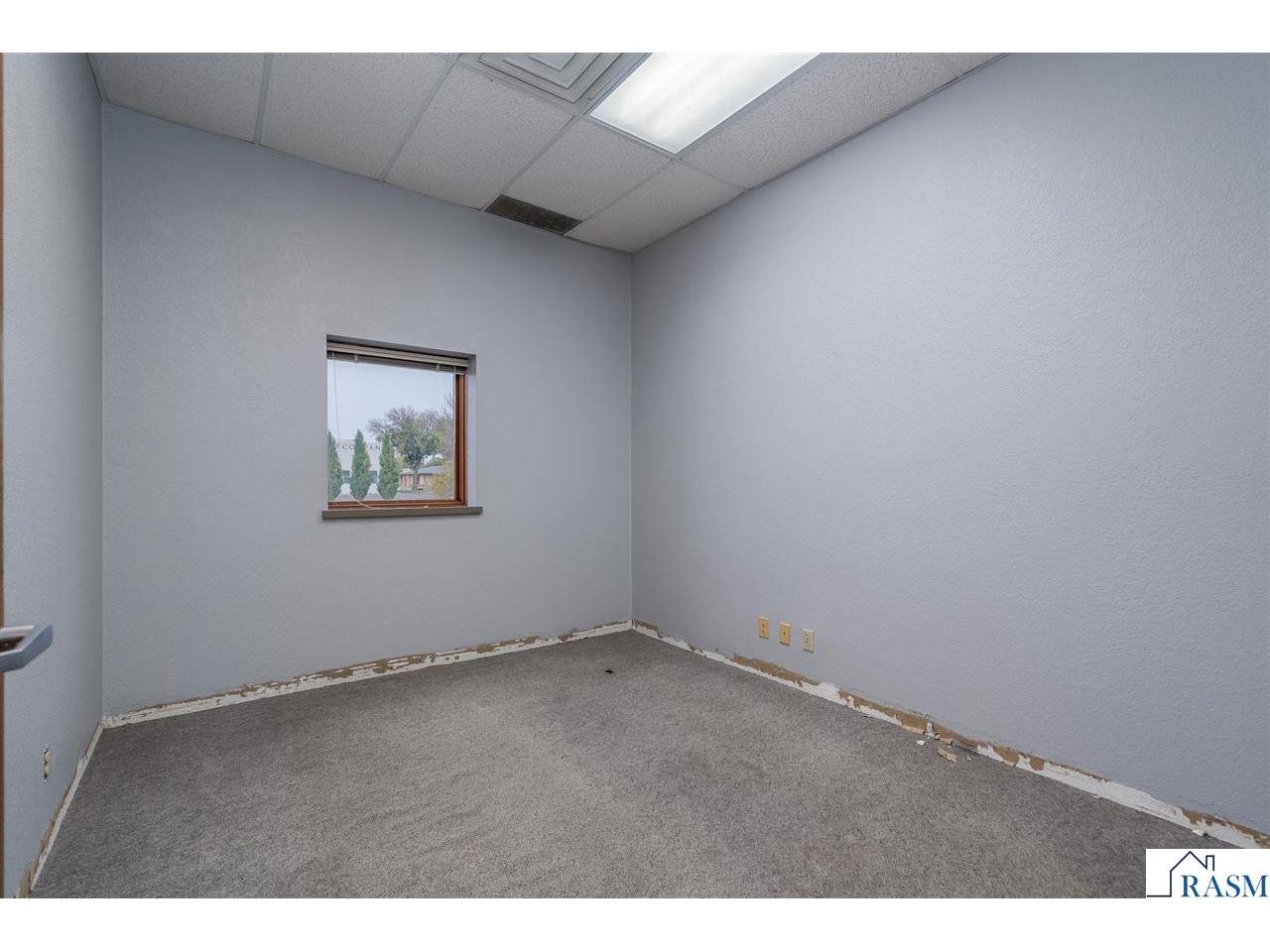 1650 Madison Avenue Mankato MN 56001 7039287 image13