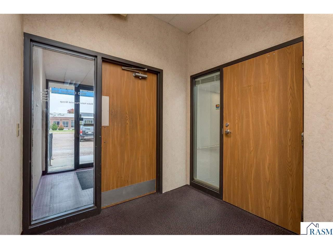 1650 Madison Avenue Mankato MN 56001 7039287 image4