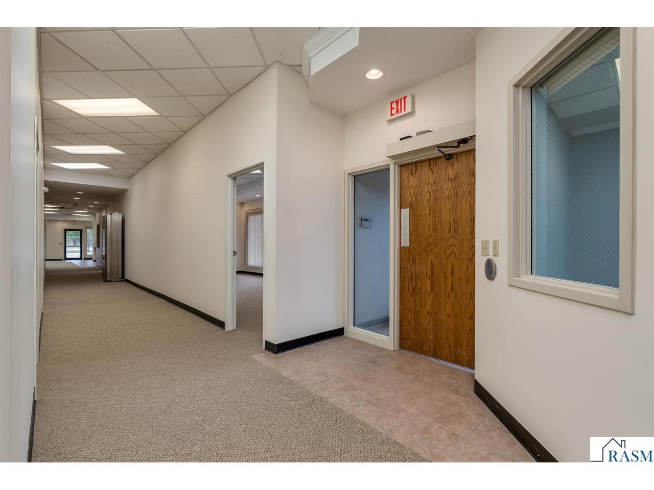 1650 Madison Avenue Mankato MN 56001 7039299 image29
