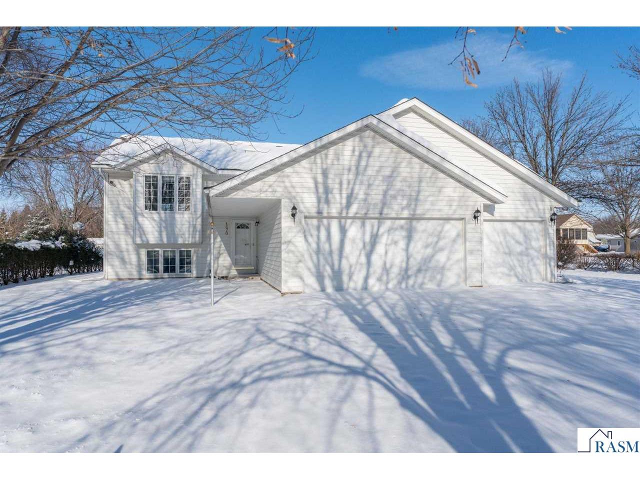 1670 Castle Drive North Mankato MN 56003 7038134 image1