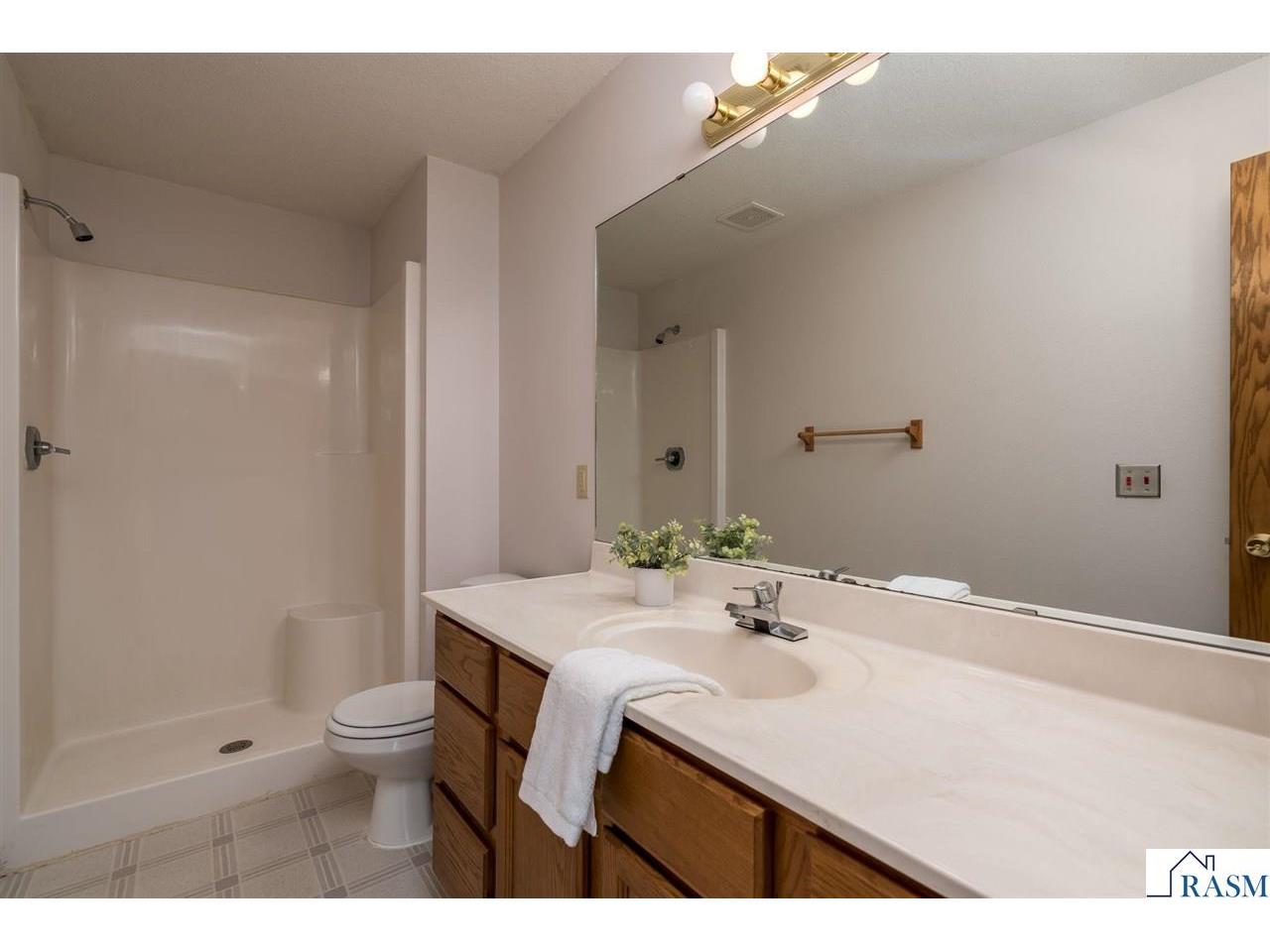 1670 Castle Drive North Mankato MN 56003 7038134 image25