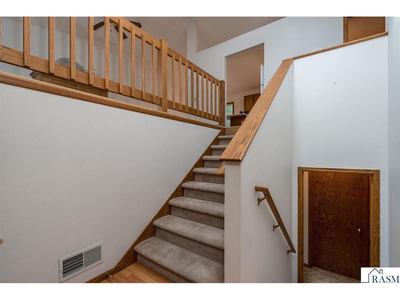 1670 Castle Drive North Mankato MN 56003 7038134 image3