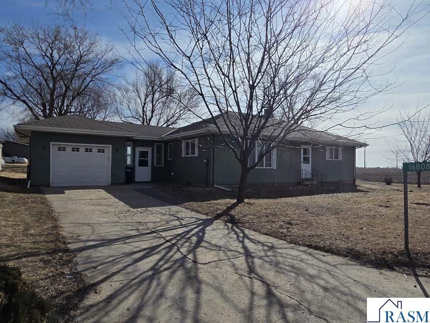 16808 315th Avenue Huntley MN 56047 7039520 image1
