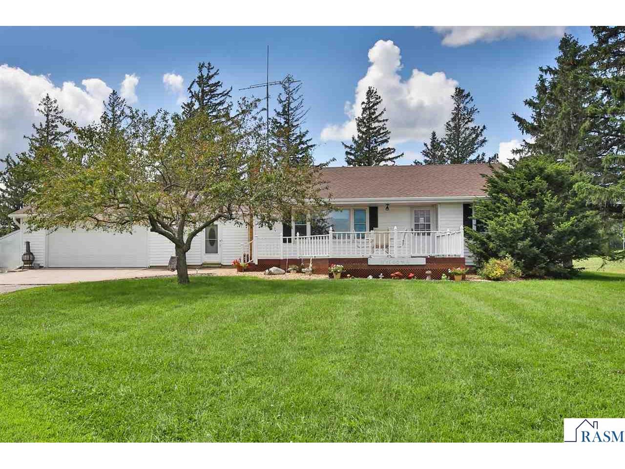 16818 280th Avenue New Richland MN 26073 7038421 image1