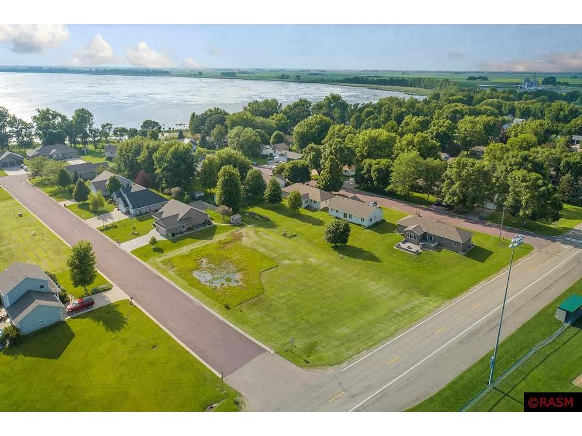 17 Marples Avenue Minnesota Lake MN 56068 7037944 image2