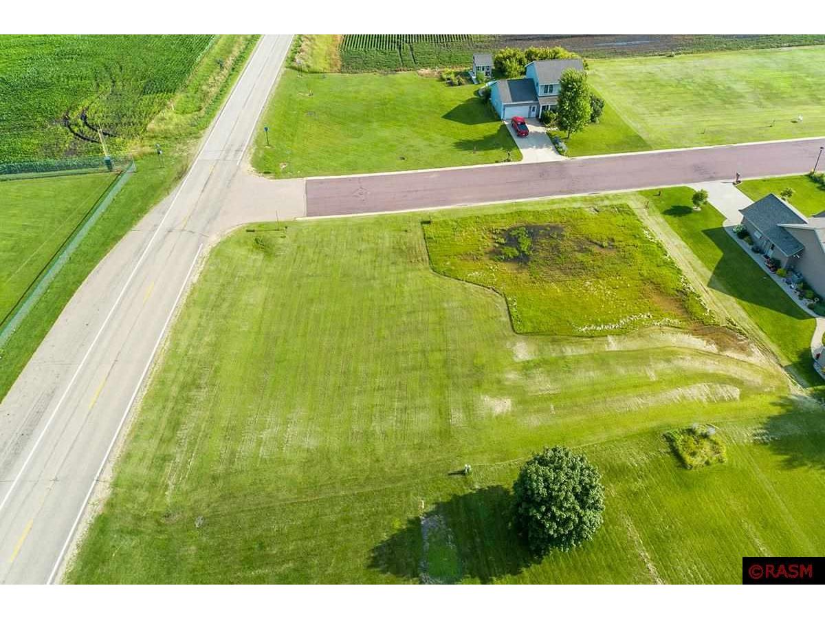 17 Marples Avenue Minnesota Lake MN 56068 7037944 image3