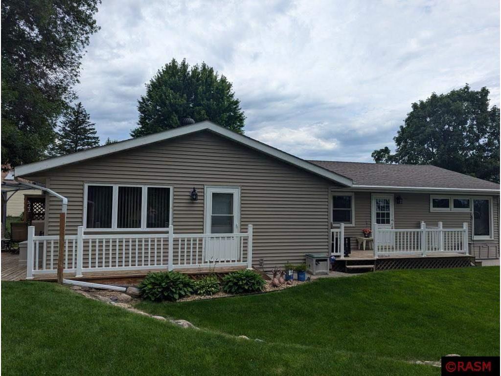 1727 N Jefferson Street New Ulm MN 56073 7035277 image1