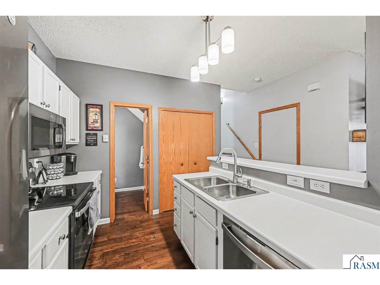 17900 Cobblestone Way Eden Prairie MN 55347 7040273 image10