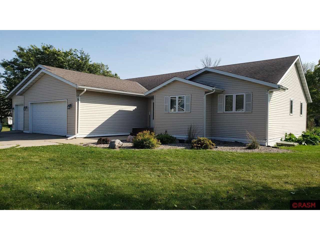 18 Park Lane New Ulm MN 56073 7035875 image1