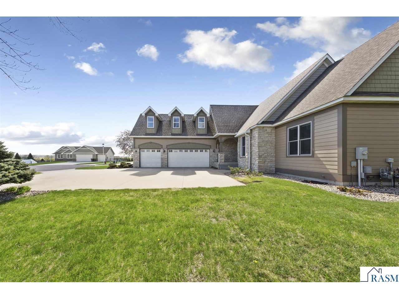 1804 Orchard Ridge Saint Peter MN 56082 7040161 image2