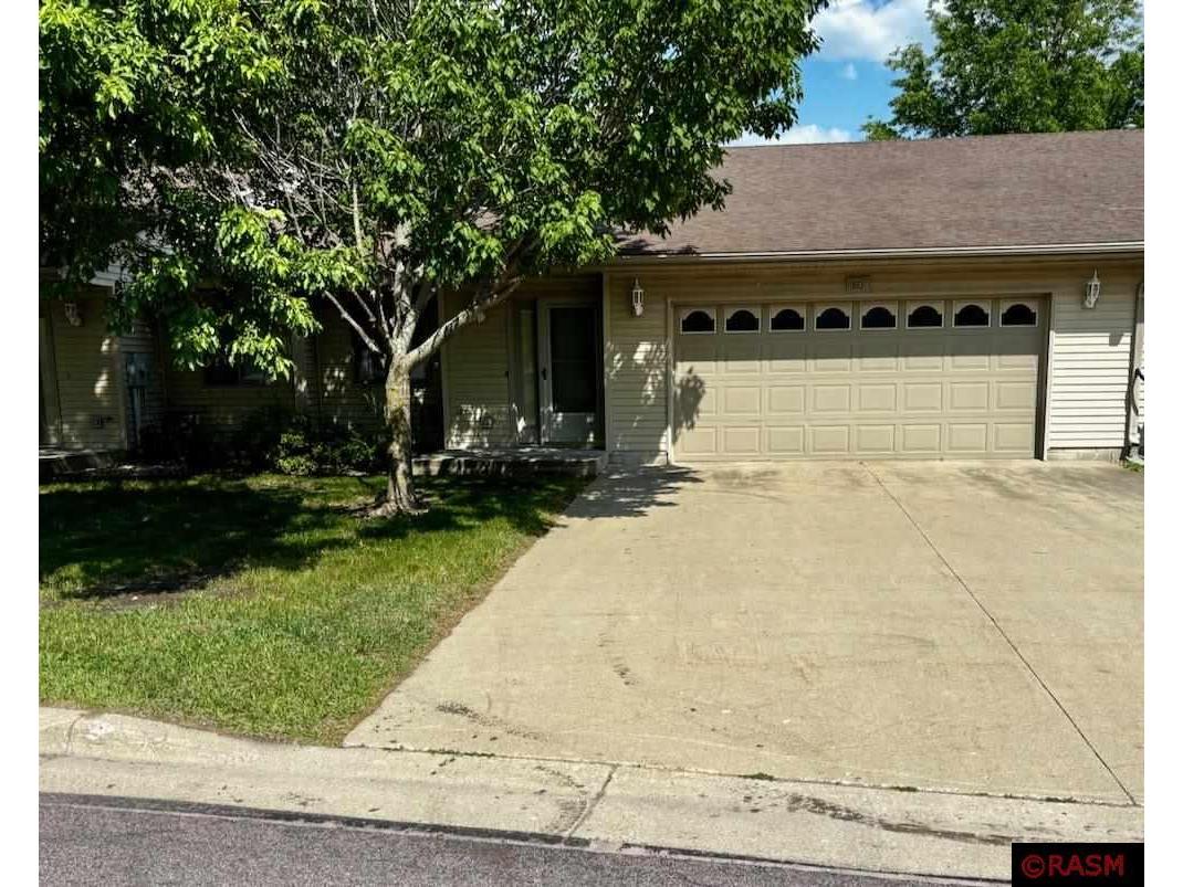 1805 W Welco Drive Saint Peter MN 56082 7037700 image1