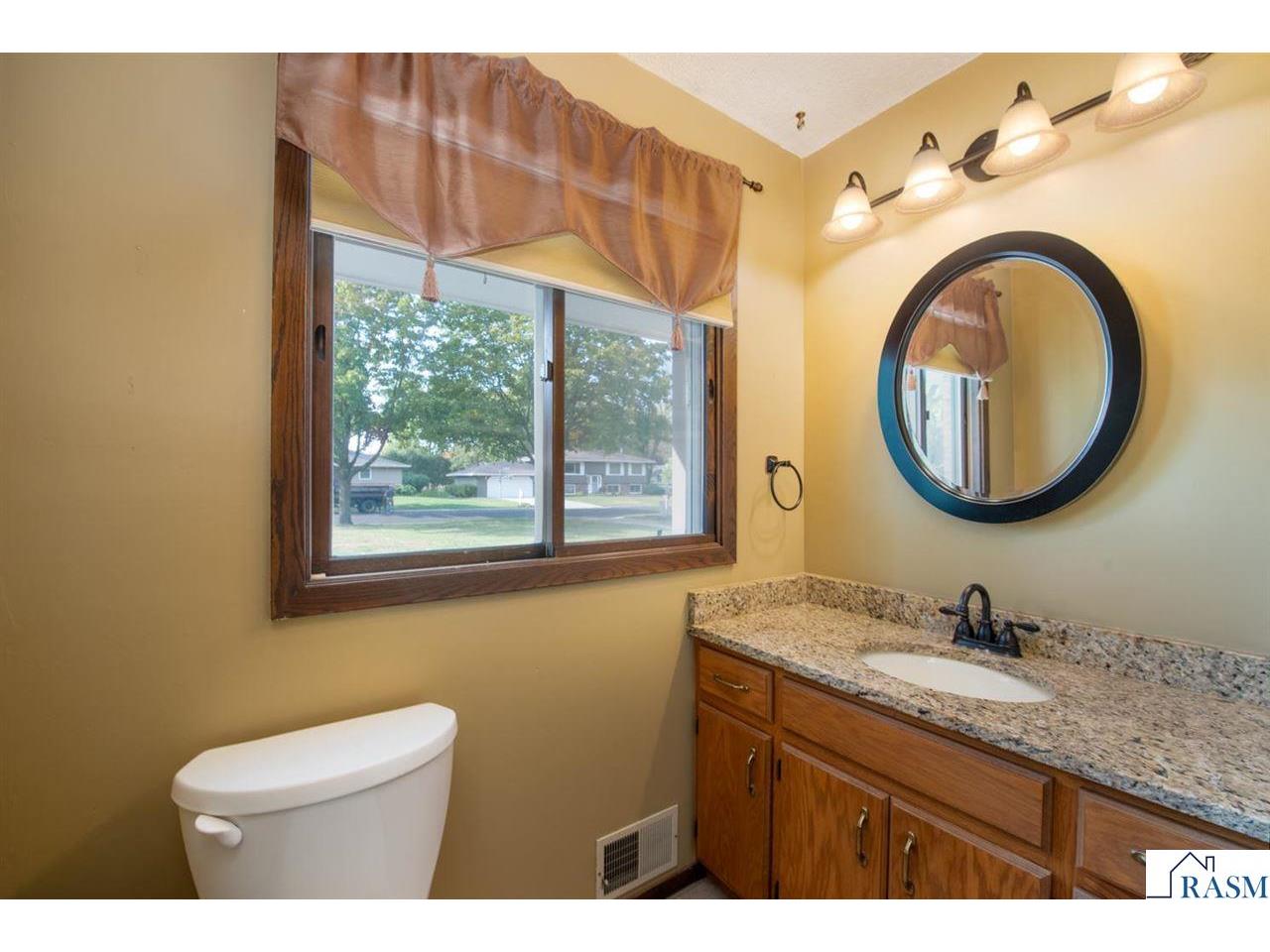 1810 Mary Lane North Mankato MN 56003 7038869 image13