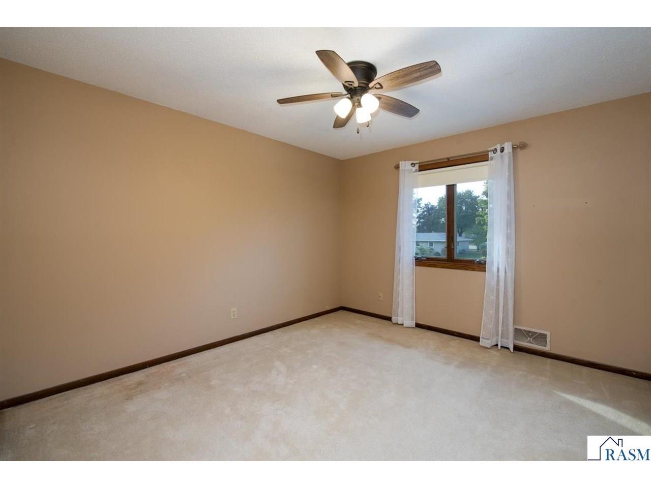 1810 Mary Lane North Mankato MN 56003 7038869 image17