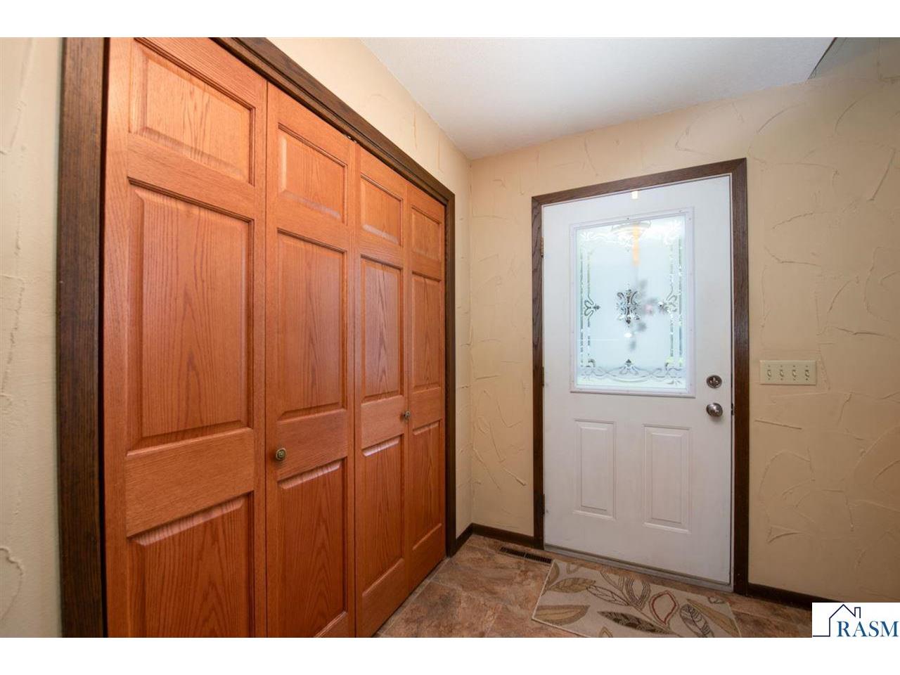 1810 Mary Lane North Mankato MN 56003 7038869 image2