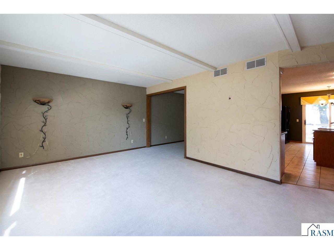 1810 Mary Lane North Mankato MN 56003 7038869 image3