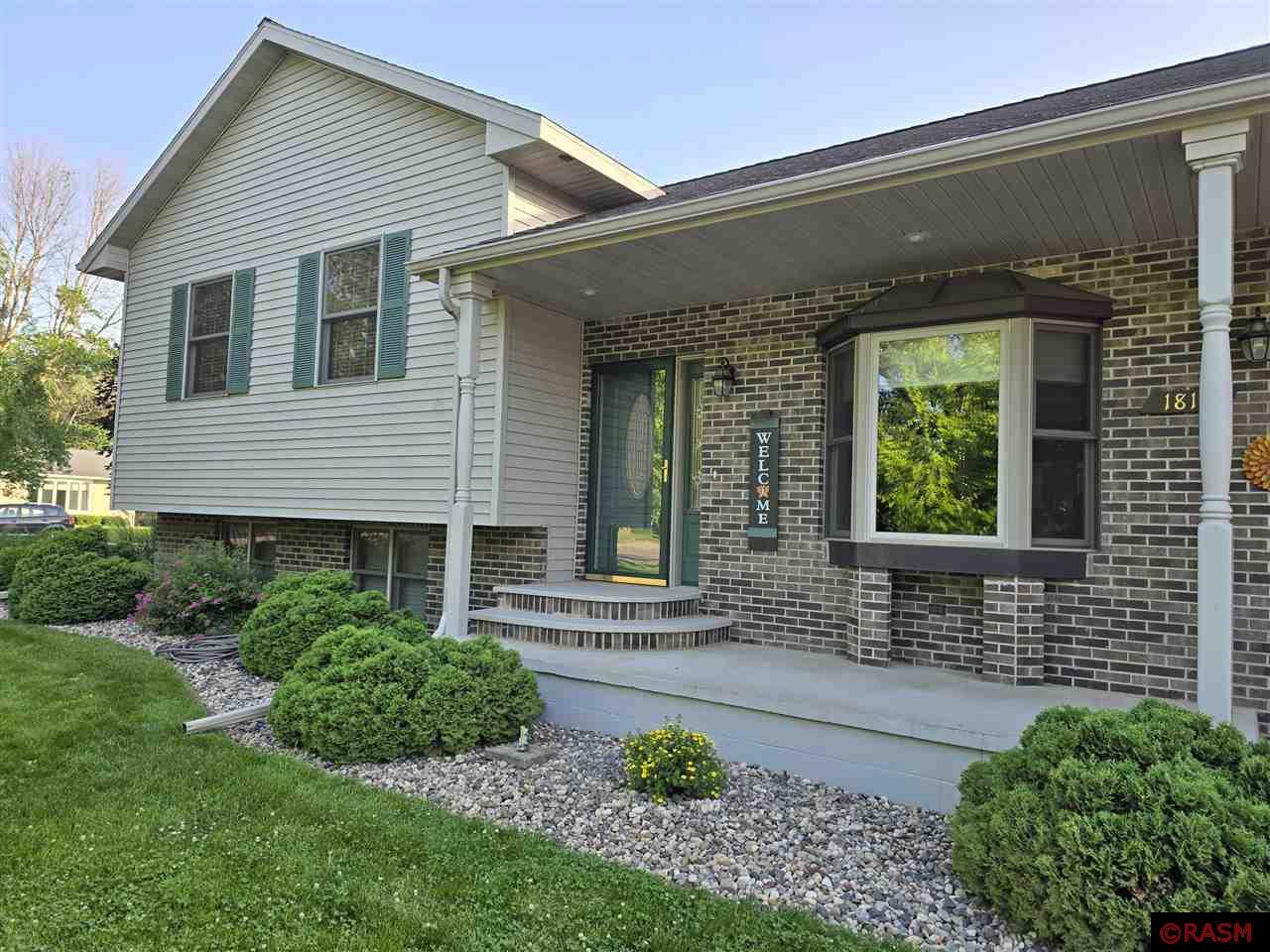 1814 Crestview Dr New Ulm MN 56073 7037866 image1