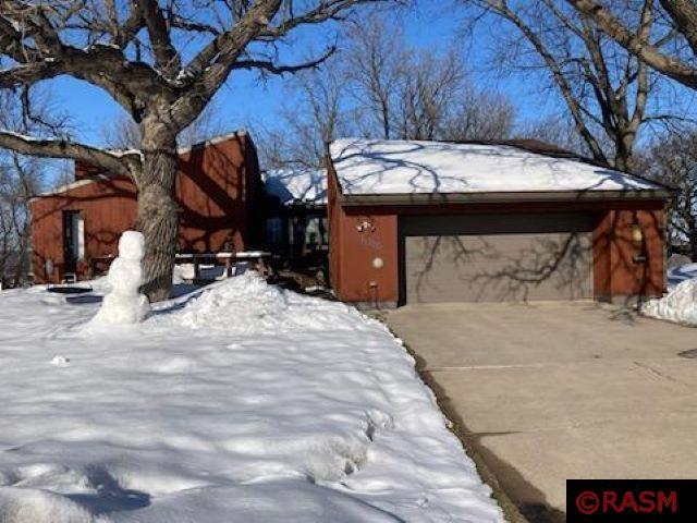 1815 Crestview Drive New Ulm MN 56073 7031820 image1